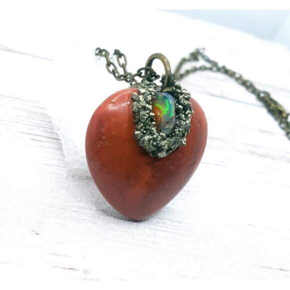 Red jasper heart and opal crystal necklace handmade - Picture 2 of 12